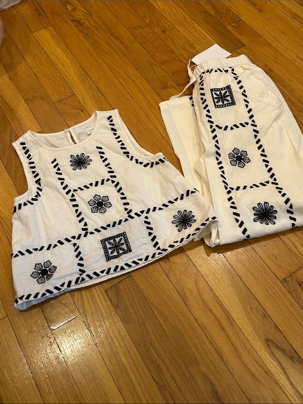 Zara Cream and Black Embroidered Set